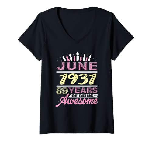 Mujer Junio 1931 89 Años 89 Cumpleaños Vela Mujeres románticas Camiseta Cuello V