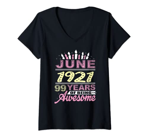 Mujer Junio 1921 99 años de edad regalo 99 cumpleaños vela fiesta Camiseta Cuello V