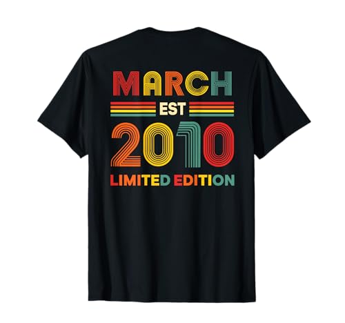 (En la Parte Trasera) Retro Marzo EST 2010 Cumpleaños 16 años 16 años Camiseta