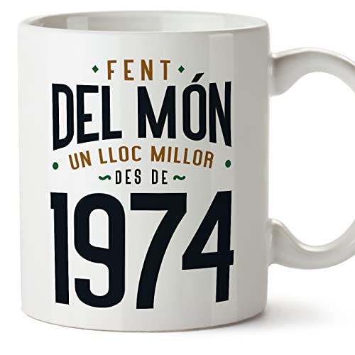 MUGFFINS Tazas 1974 Cumpleaños - En Catalán - Fent del Món un Lloc Millor - 11 oz / 330 ml -...