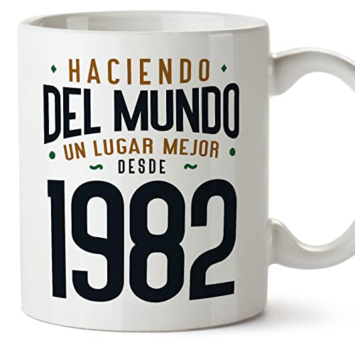 MUGFFINS Tazas 1982 Cumpleaños - En Español - Haciendo del Mundo un Lugar Mejor - 11 oz / 330 ml - Regalo original y divertido