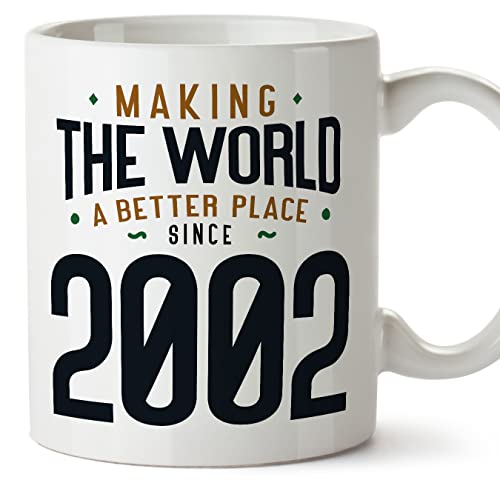 MUGFFINS Tazas 2002 Cumpleaños - En Inglés - Making the World a Better Place - 11 oz / 330 ml - Regalo original y divertido