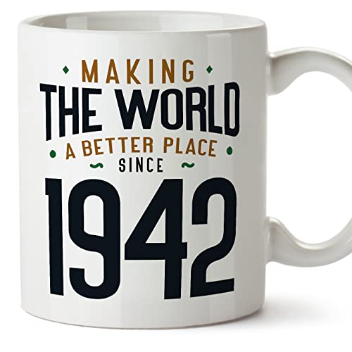 MUGFFINS Tazas 1942 Cumpleaños - En Inglés - Making the World a Better Place - 11 oz / 330 ml -...