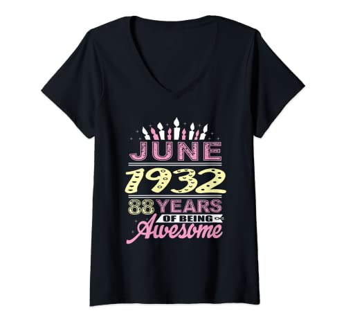 Mujer Junio 1932 88 años de edad 88 cumpleaños fiesta regalo vela Camiseta Cuello V