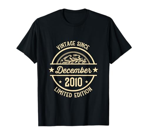 Vintage de cumpleaños desde diciembre de 2010 Camiseta