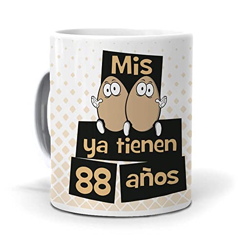 mundohuevo Taza Mis Huevos ya Tienen 88 años. Cerámica AAA - 350 ml.