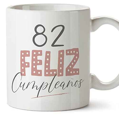 MUGFFINS Tazas 82 Cumpleaños - En Español - ¡Feliz Cumpleaños! Rosa - 11 oz / 330 ml - Regalo...