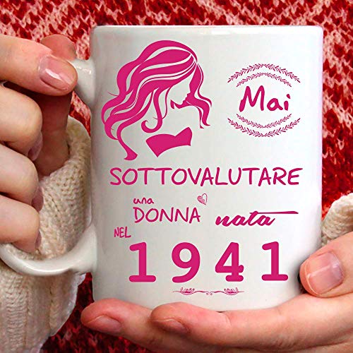 Tee Design Taza 1941 Cumpleaños Mujer 83 Años, Idea Regalo Nunca Subestimar a una mujer nacida en...